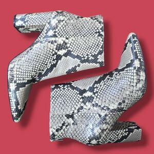 CHELSEA & VIOLET | MEGAN LEATHER SNAKESKIN HIGH ANKLE BOOTIES